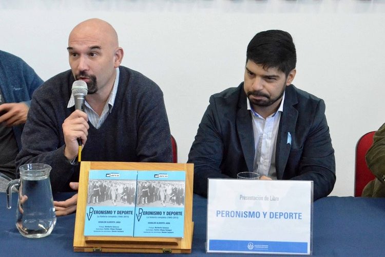 “Los clubes cubrieron la ausencia del estado”