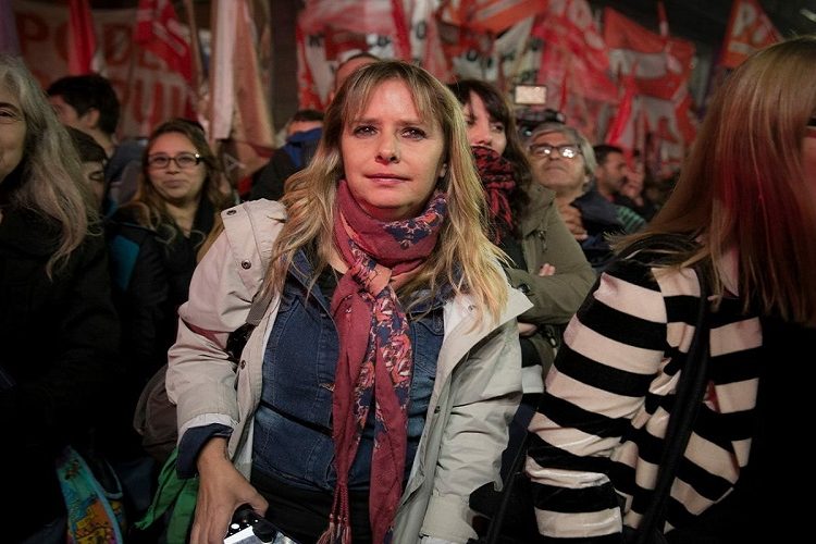 La izquierda busca escapar de la polarización