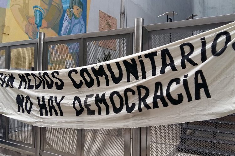 FM Chalet y FM La Tribu recibieron sus licencias