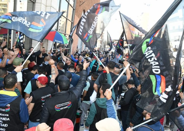 Paro jueves y viernes en TV abierta y productoras