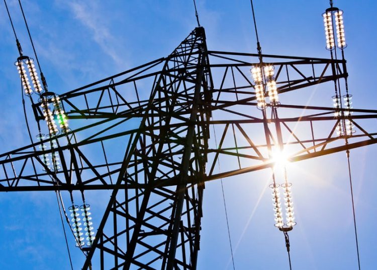 ¿Otro negocio para los amigos?