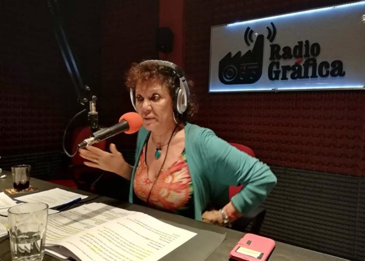 Morena Albert le canta al Conurbano Sur