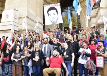 Condenan a 16 años de prisión al policía Ricardo Ayala