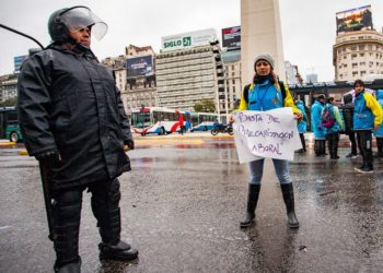 Despidos y precarización laboral. Los resabios del modelo macrista