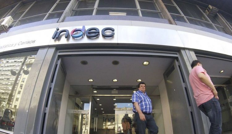 La despedida macrista: Los salarios retrocedieron un 8,4% en 2019