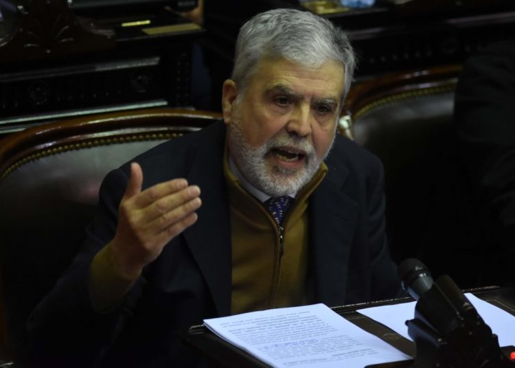 De Vido: “Hay que revisar los aumentos de las tarifas, hubo ganancias desmedidas”