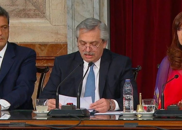 Deuda: “No vamos a pagarla a costa del hambre y la destrucción de sueños de los argentinos y las argentinas”