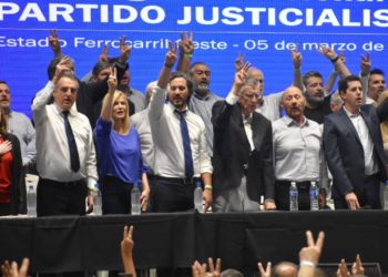 PJ. Unidad y algunos nombres. Chau Pichetto, presencia cordobesa y apoyo al gobierno