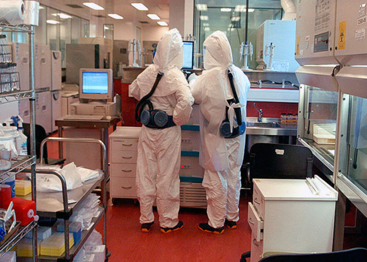 Instituto Malbrán. El gran trabajo de profesionales, a pesar de la precarización laboral