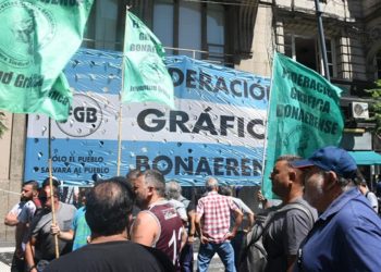 La Federación Gráfica denuncia “actitud especulativa de IPESA y diario Popular”
