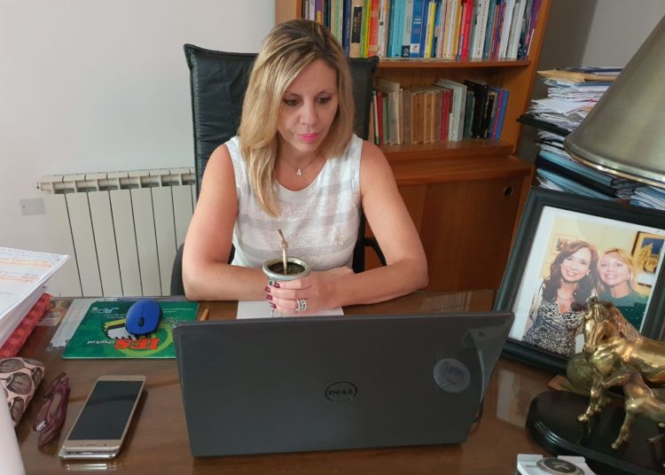 Sacnun: “El impuesto a las grandes fortunas tiende a un sistema tributario más progresivo”