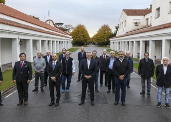 Renegociación endeudamiento externo. Respaldo de referentes sindicales y empresariales al Gobierno