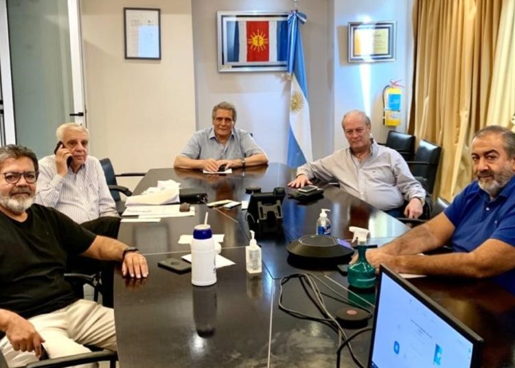 Documento de CGT Regional Oeste y CTA-T: “A todos los trabajadores y trabajadoras de la Patria”