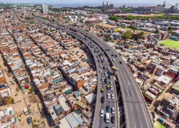 Barrio Padre Carlos Mugica. “La situación es complicada, pero no solo por los contagios”