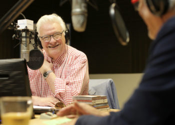 Héctor Larrea. El retiro de un creador inigualable