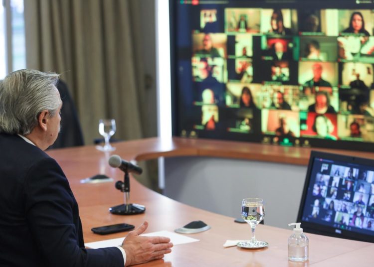 Alberto abrió el plenario de CTA. “Tenemos tareas mucho más importantes que la coyuntura de la división”