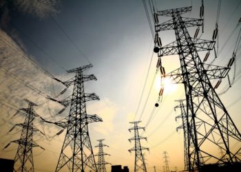 Sistema Eléctrico. “Cuando haya días de frío va a haber cortes, las redes están al límite”