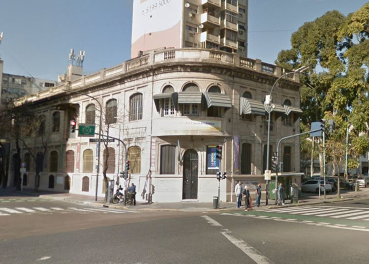 Gobierno porteño intentó trasladar una escuela pese al freno judicial