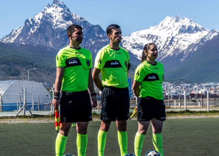 Romina Gil, desde el fin del mundo: “Quiero convertirme en árbitra FIFA”