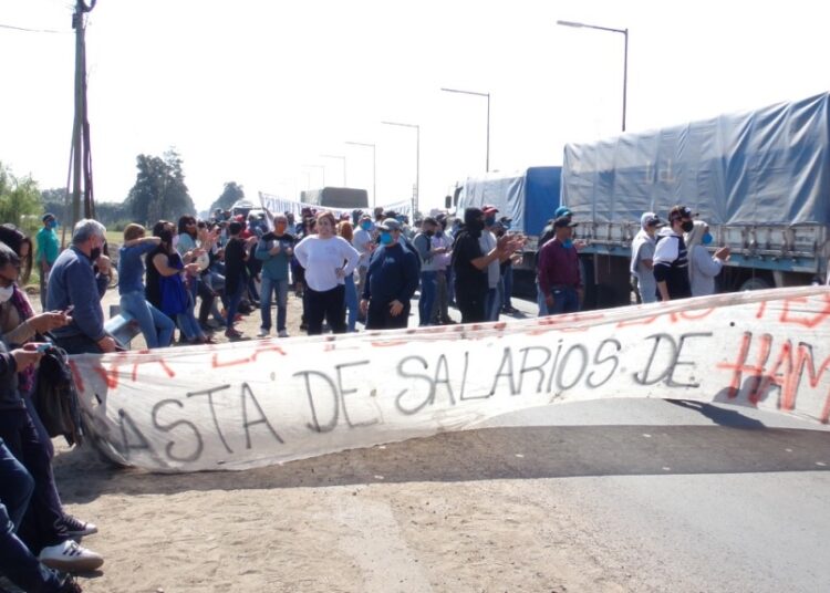 Sonia Zanel, trabajadora agredida de la Algodonera Avellaneda: “No vamos a bajar los brazos”