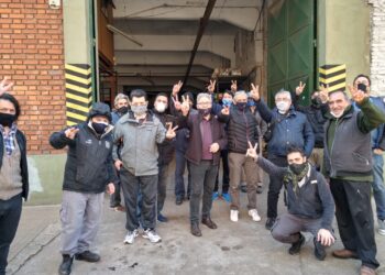 Una patota atacó la empresa recuperada Celin