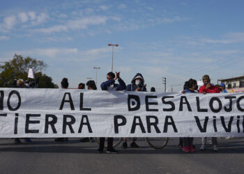 Panorama sindical. Vivir con lo nuestro