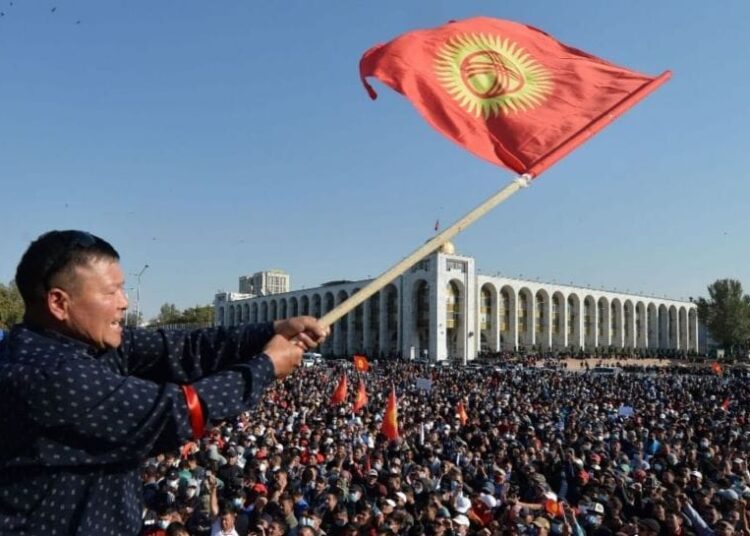 ¿Qué pasa en Kirguistán?