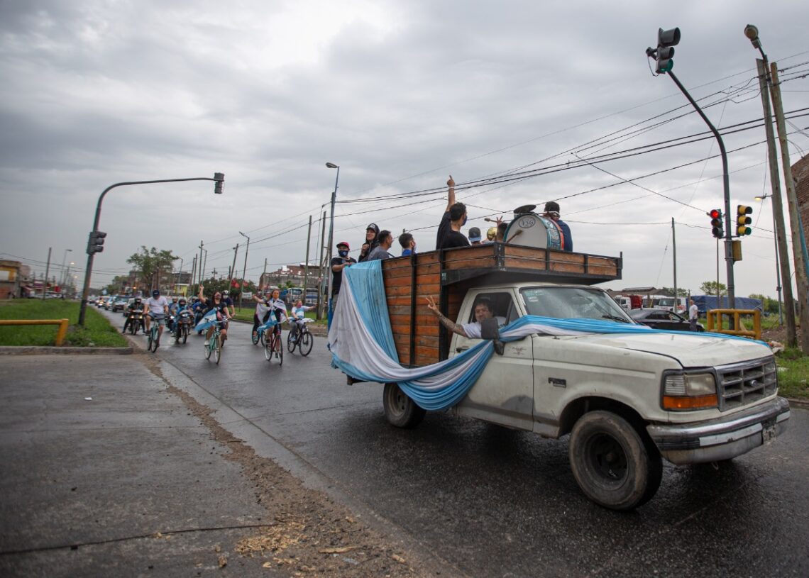 Caravana en Quilmes, Foto: Gabriela Manzo