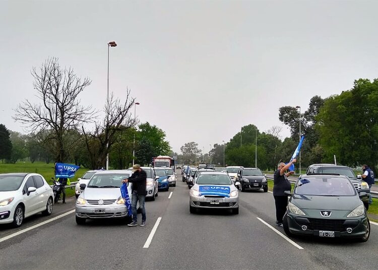 Se movilizan gremios aeronáuticos con fuertes críticas para los ministerios de Transporte y Trabajo