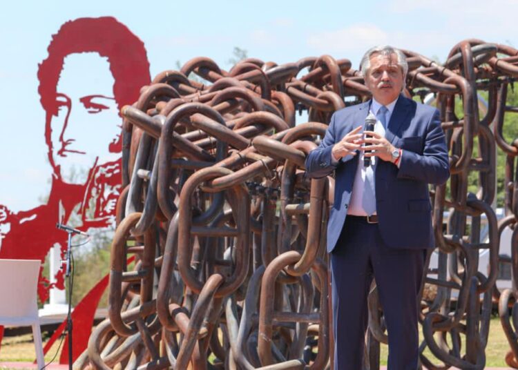 Alberto Fernández: “Peleamos por la soberanía cultural, tecnológica, científica y alimenticia del país”