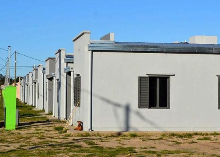 Políticas de vivienda. “No se puede ser desarrollista en infraestructura y neoliberal en acceso al suelo”