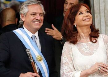 Carta de Cristina Fernández. “Lo más fuerte es que viene con nombre y apellido de los integrantes de la Corte”