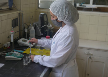 ANMAT aprobó el uso de FarmaCov, test serológico de COVID-19 que es producido por laboratorio recuperado