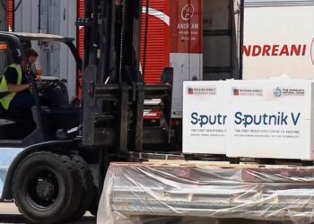 Olavarría: descartaron 400 dosis de la vacuna Sputnik V tras cortarse la cadena de frío