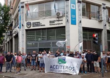 El conflicto en Buyatti podría desencadenar la parálisis de los puertos aceiteros en San Lorenzo
