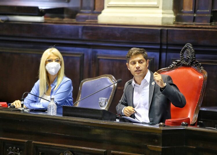 Axel Kicillof: “Crear empleo, reactivar la producción y vacunar, son los objetivos para el 2021”