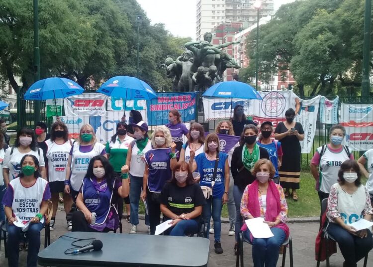 Trabajadoras en unidad. “Juntas somos más fuertes y poderosas”
