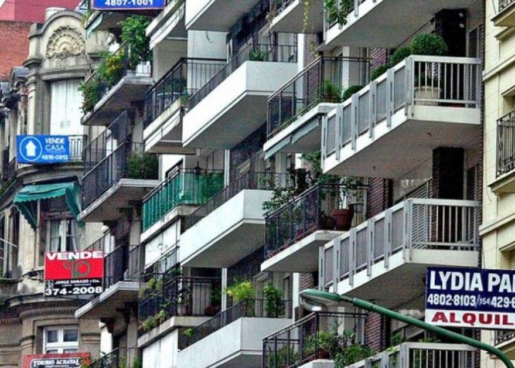 El director de la Defensoría del Inquilino criticó al gobierno por habilitar los desalojos