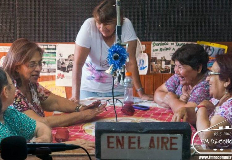 El Grupo Octubre interfiere el dial de una radio comunitaria gestionada por mujeres