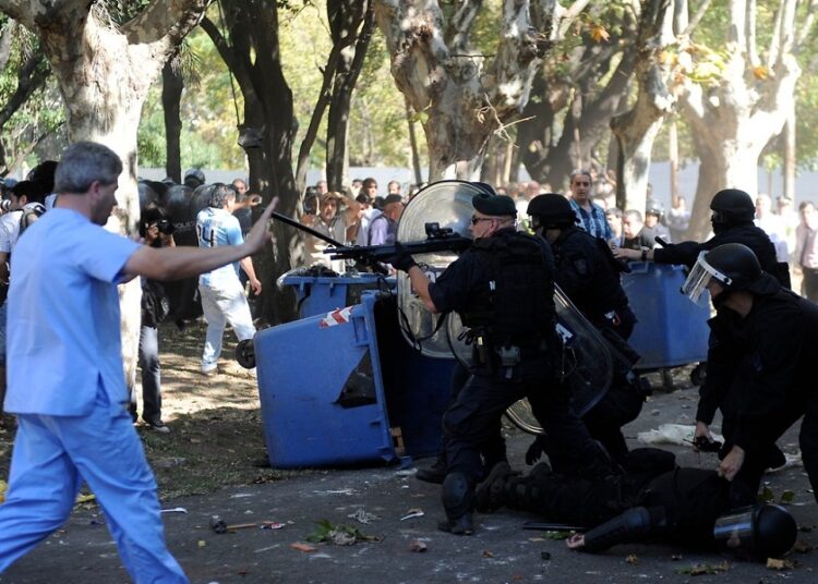 El PRO y la salud pública. Se cumplen 8 años de la brutal represión en el Borda