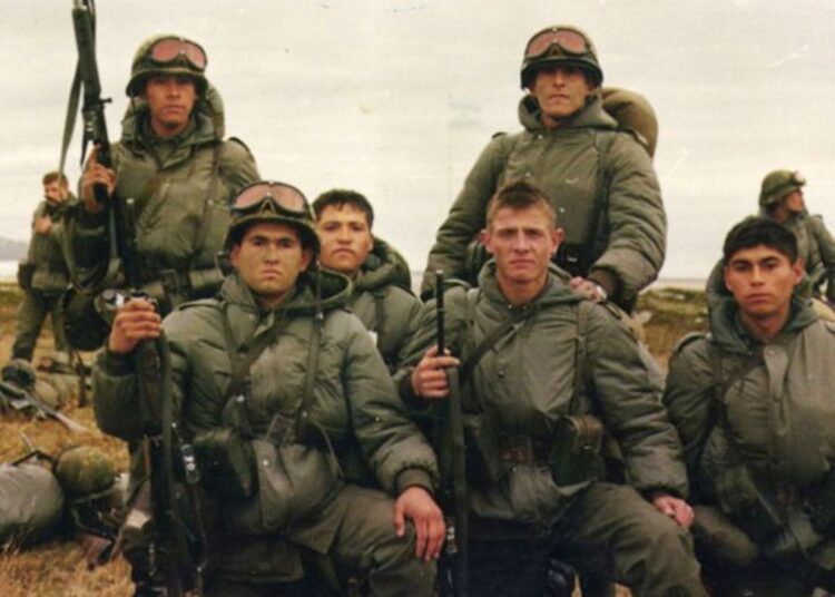 Malvinas: el homenaje a los héroes del BIM 5