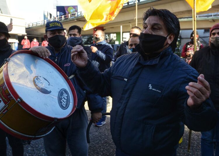 Choferes reclaman aumento salarial. “Hay que cambiar la política de subsidio”