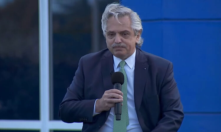 Alberto Fernández: “Me apena ver la decrepitud del derecho convertido en sentencias”