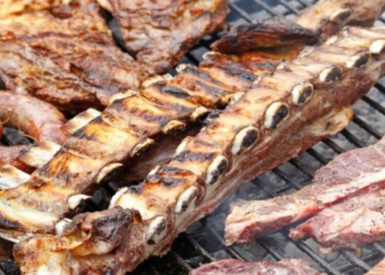 La Unión de Trabajadores de la Tierra venderá asado a precio popular