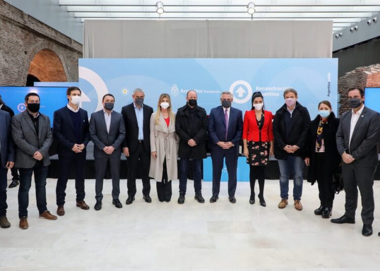 ¿En qué consiste el Programa “Casa Propia – Casa Activa” para jubilados?