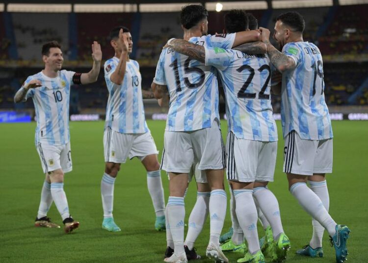 Copa América: la obligación no tapa la necesidad