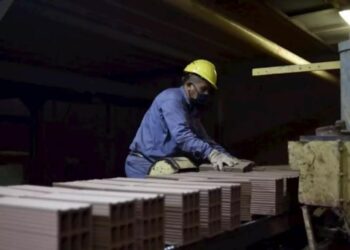 2 mil empresas usaron el ATP para la especulación financiera: deberán devolver los fondos