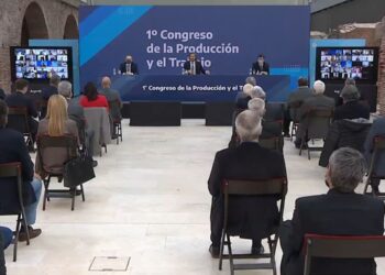 Producción y Trabajo. Fuerte ofensiva conjunta hacia la industrialización