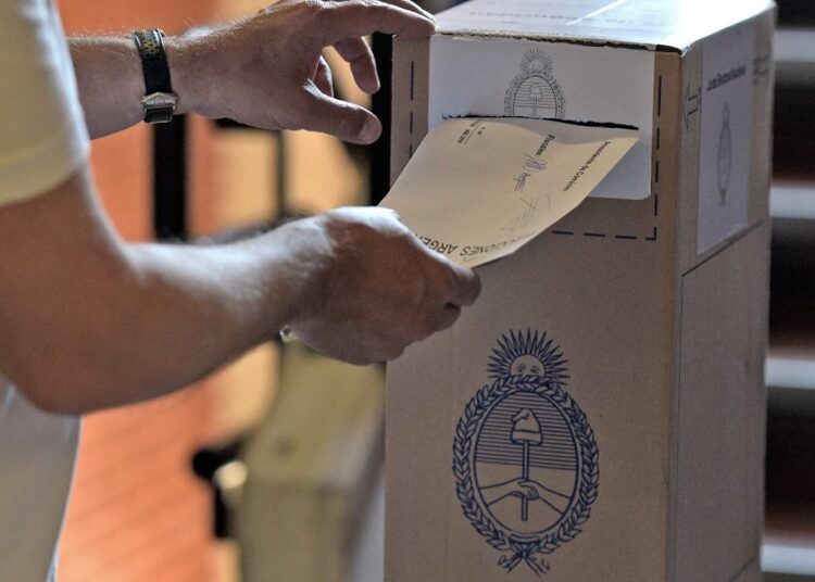 Elecciones de medio término y la disputa por el voto joven