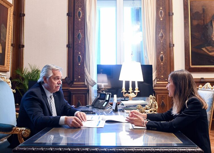 El Gobierno duplicará el Salario Familiar. A quiénes alcanzará